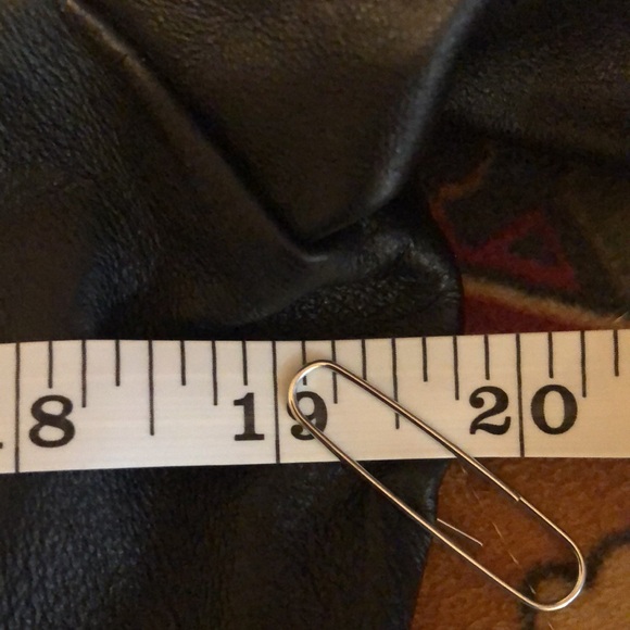 Leather Jacket - Picture 6 of 10